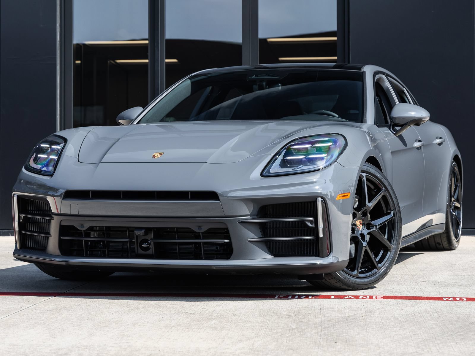 New 2026 Porsche Panamera 4