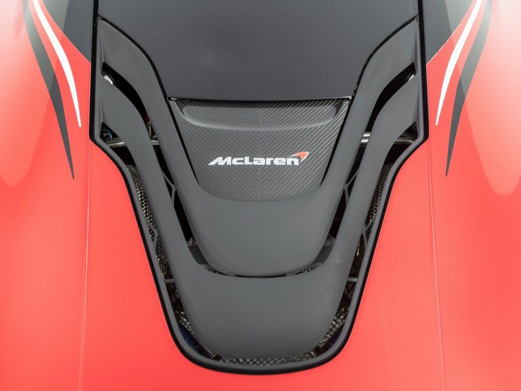 Used 2015 McLaren P1 photo 86