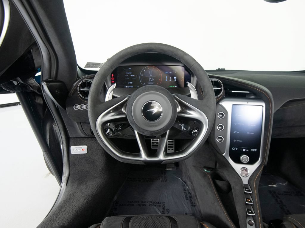 Used 2024 McLaren 750S Spider photo 18