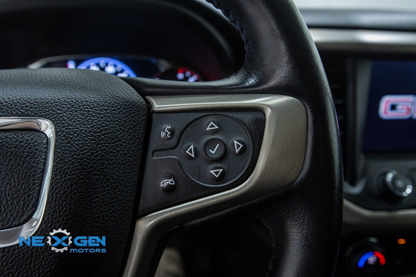 2021 GMC Acadia Denali