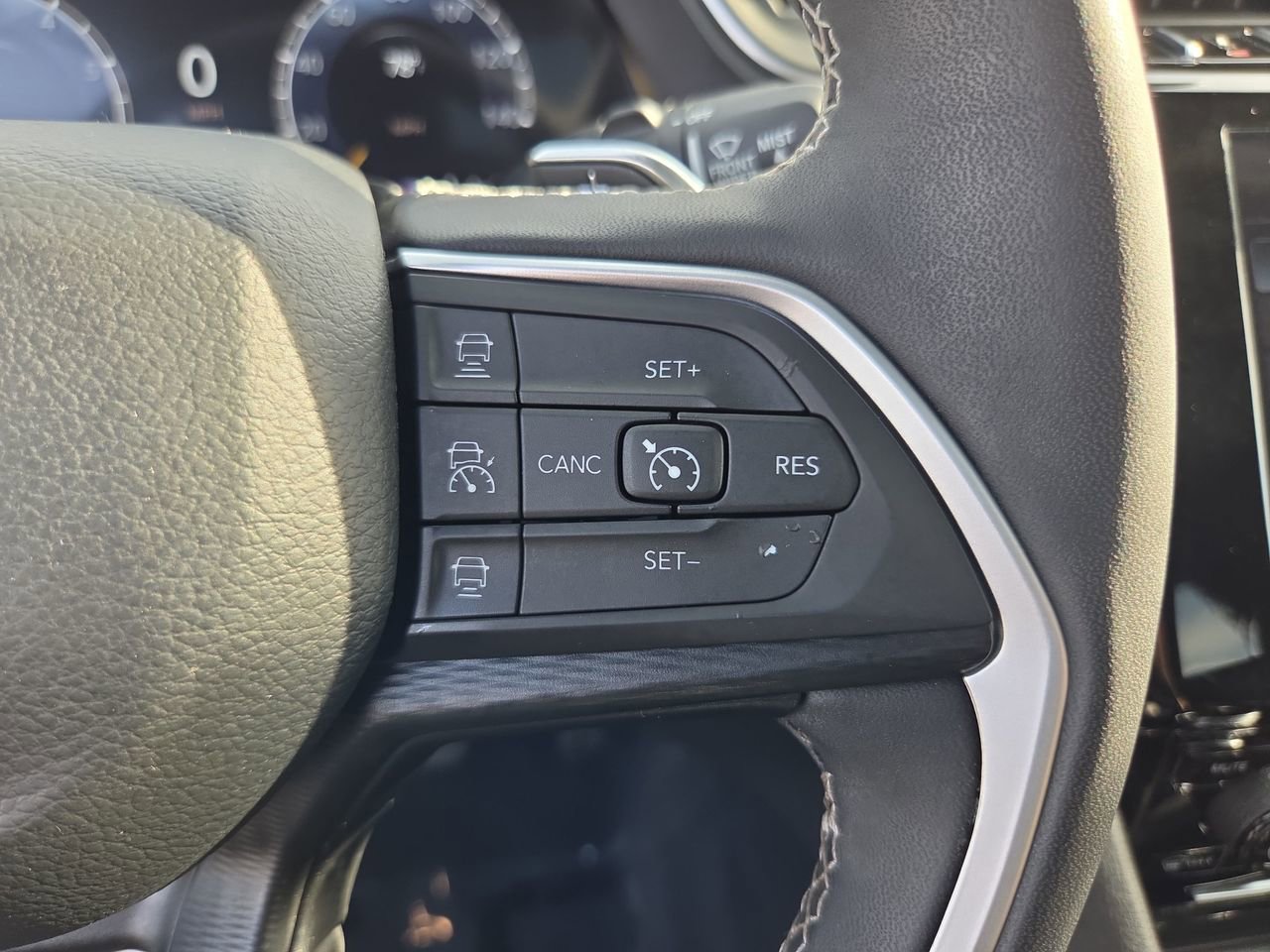 2024 Jeep Grand Cherokee Altitude