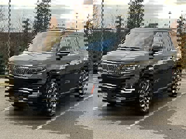 2022 Jeep Grand Wagoneer Series III