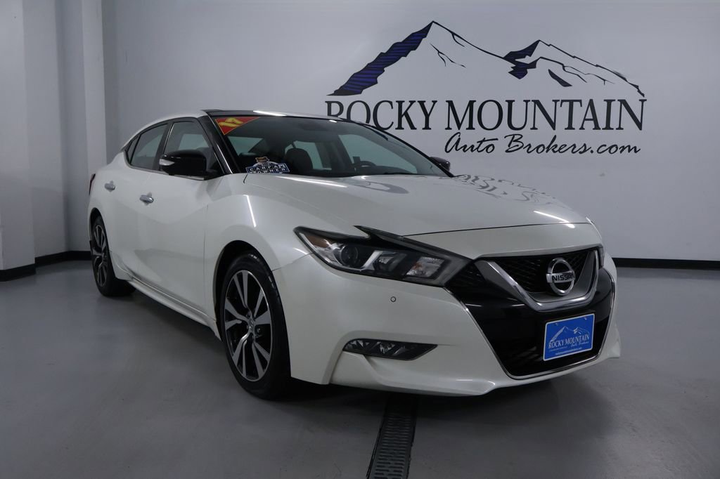 Used 2017 Nissan Maxima Platinum w/ Interior Lighting Package