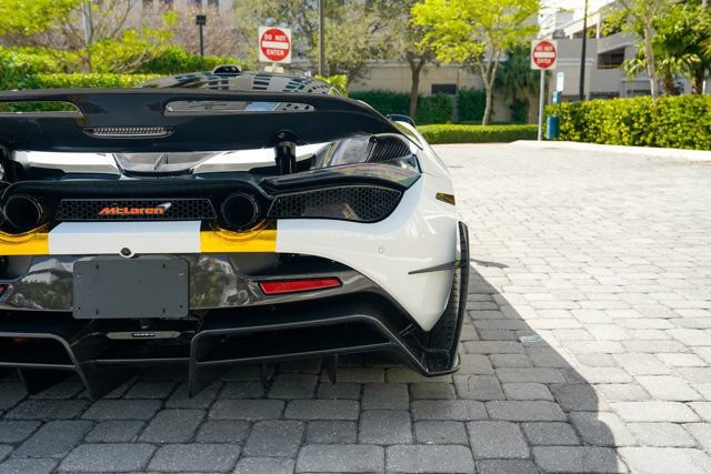Used 2019 McLaren 720S Performance photo 26