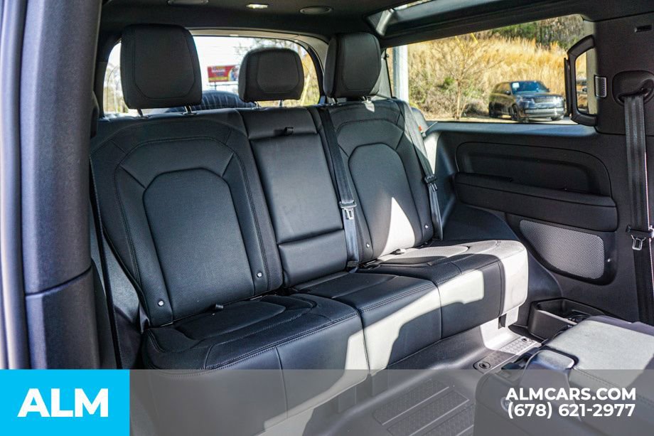 2024 Land Rover Defender 90 X-Dynamic SE