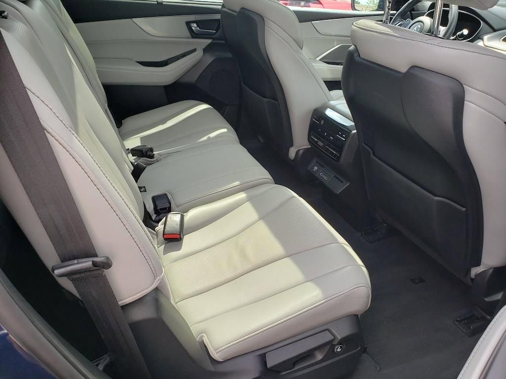 2023 Acura MDX SH-AWD w/ Technology Package