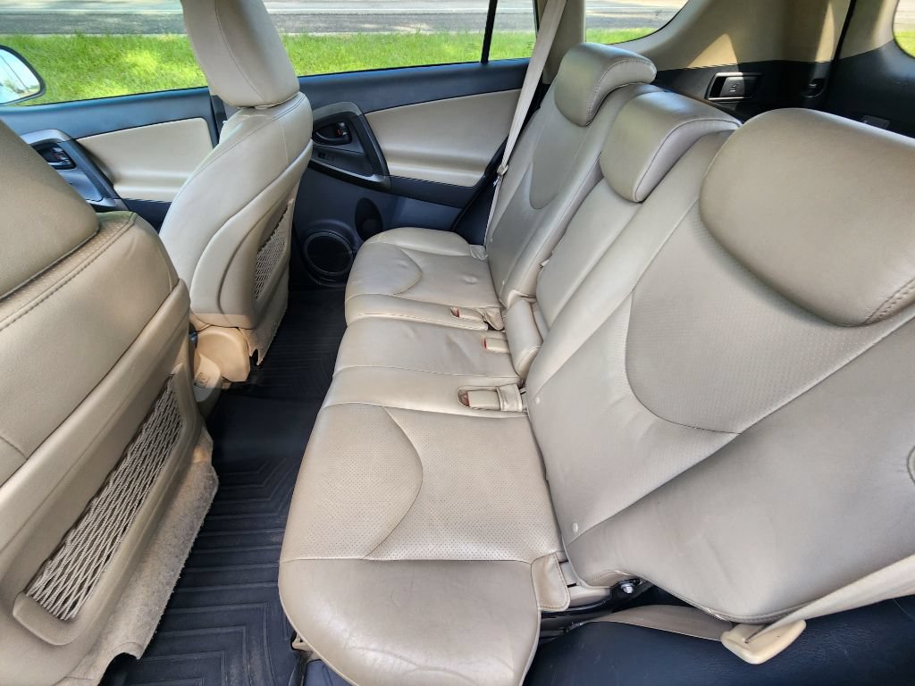 2011 Toyota RAV4 Limited - Photo 10