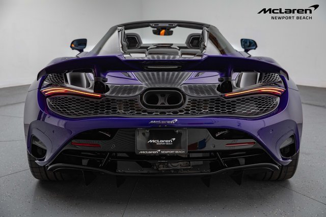Used 2025 McLaren 750S Spider 5