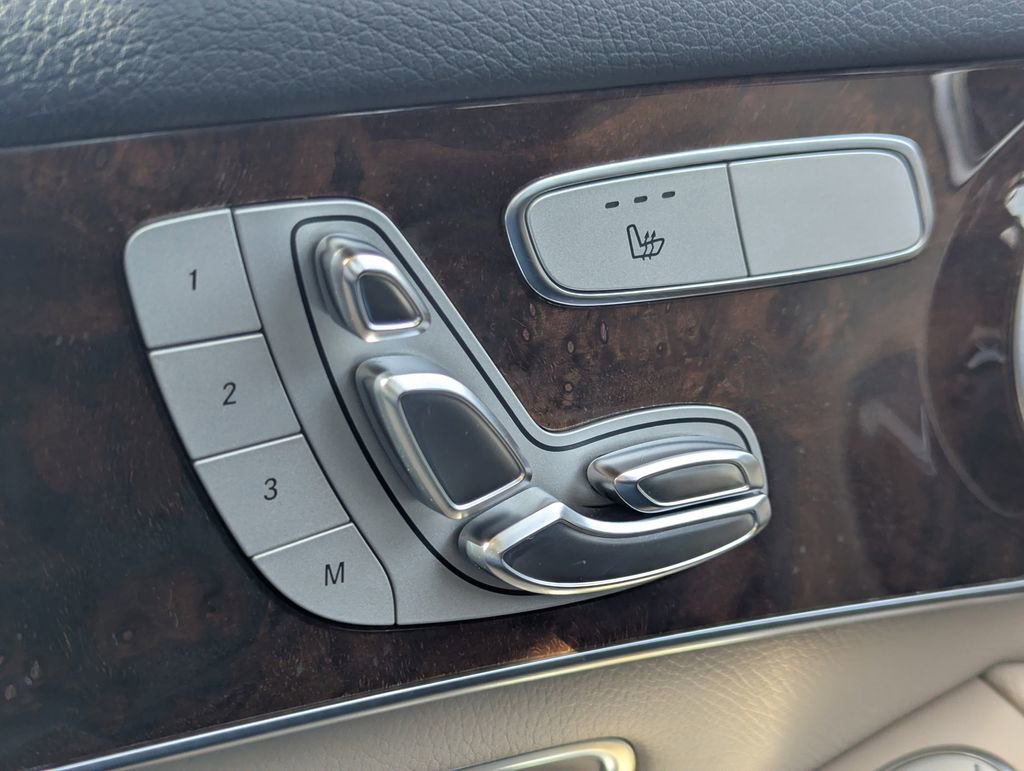 2017 Mercedes-Benz GLC 300