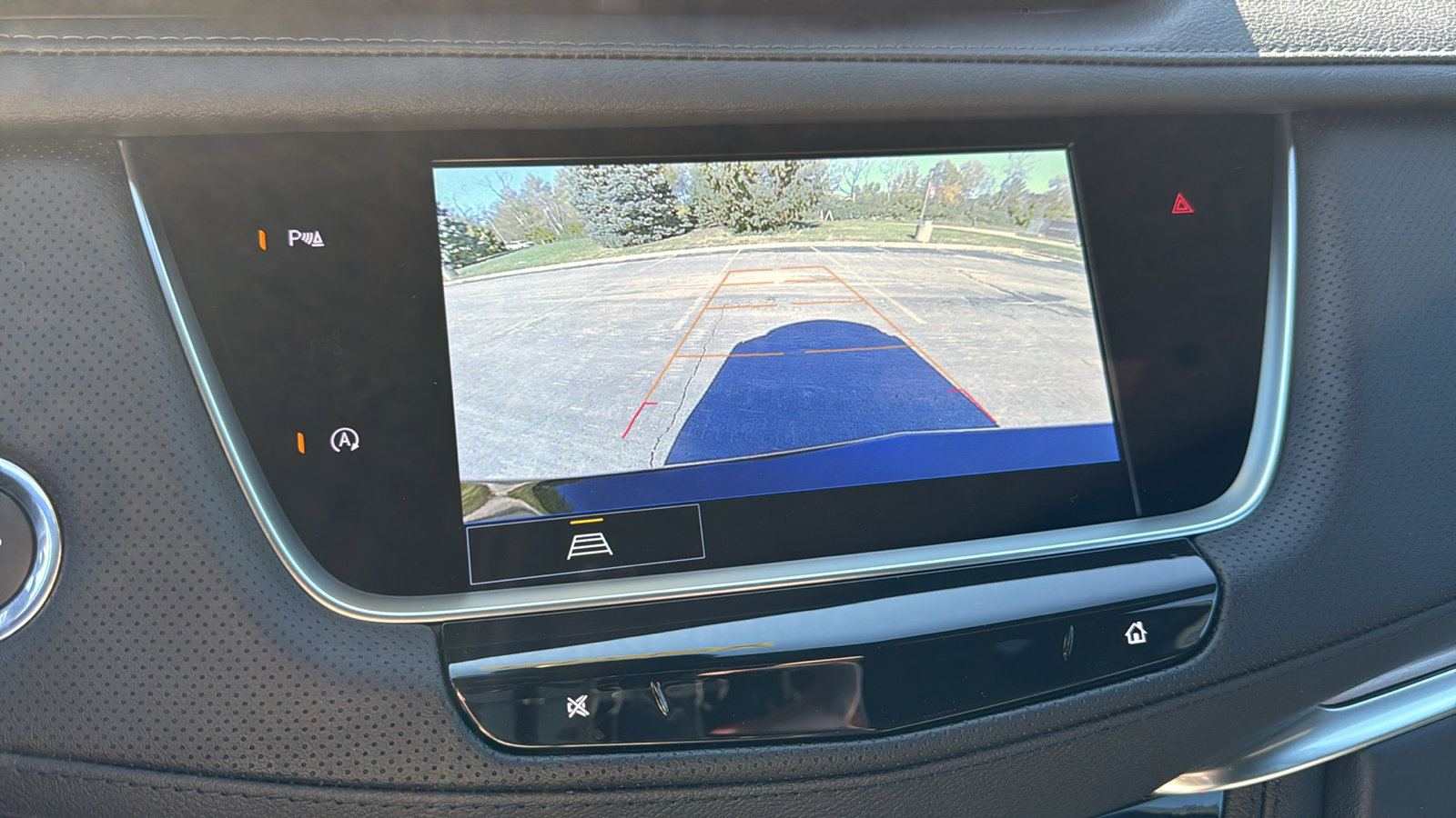 2025 Cadillac XT5 Luxury