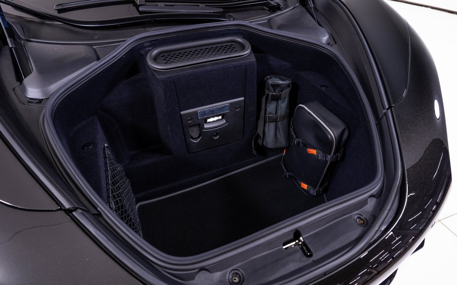 Used 2025 McLaren 750S Spider photo 24