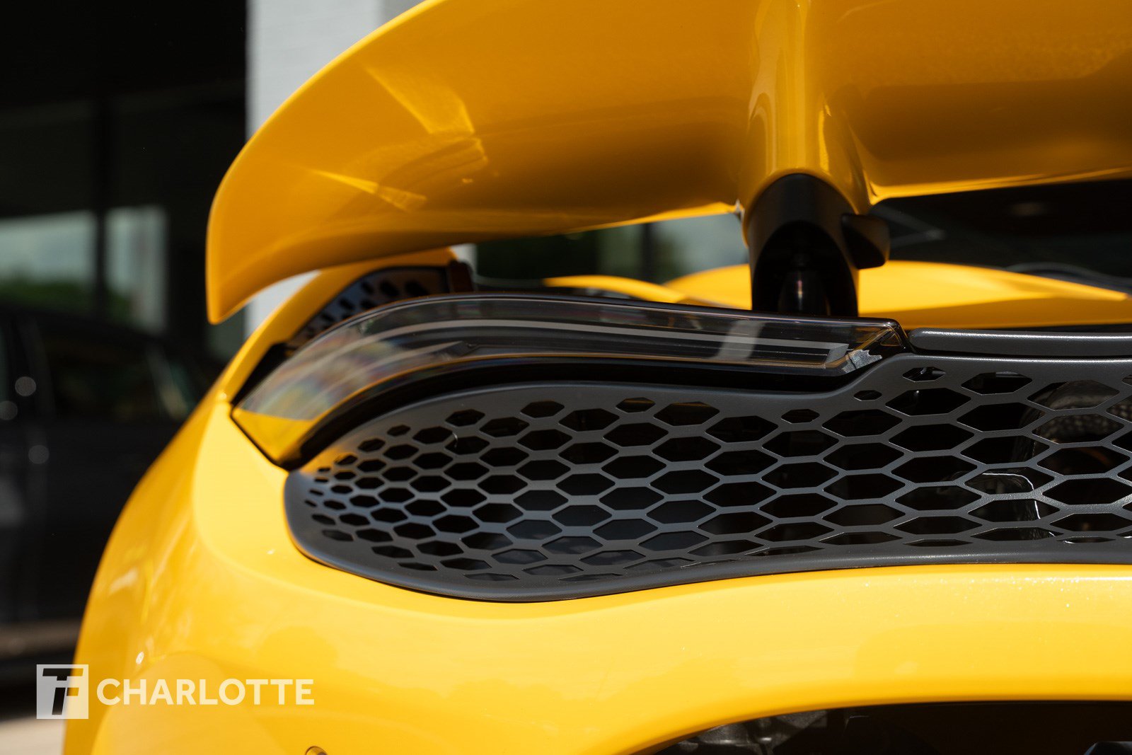 Used 2025 McLaren 750S photo 14