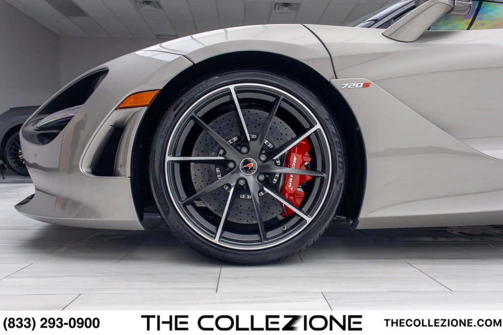 Used 2018 McLaren 720S photo 13