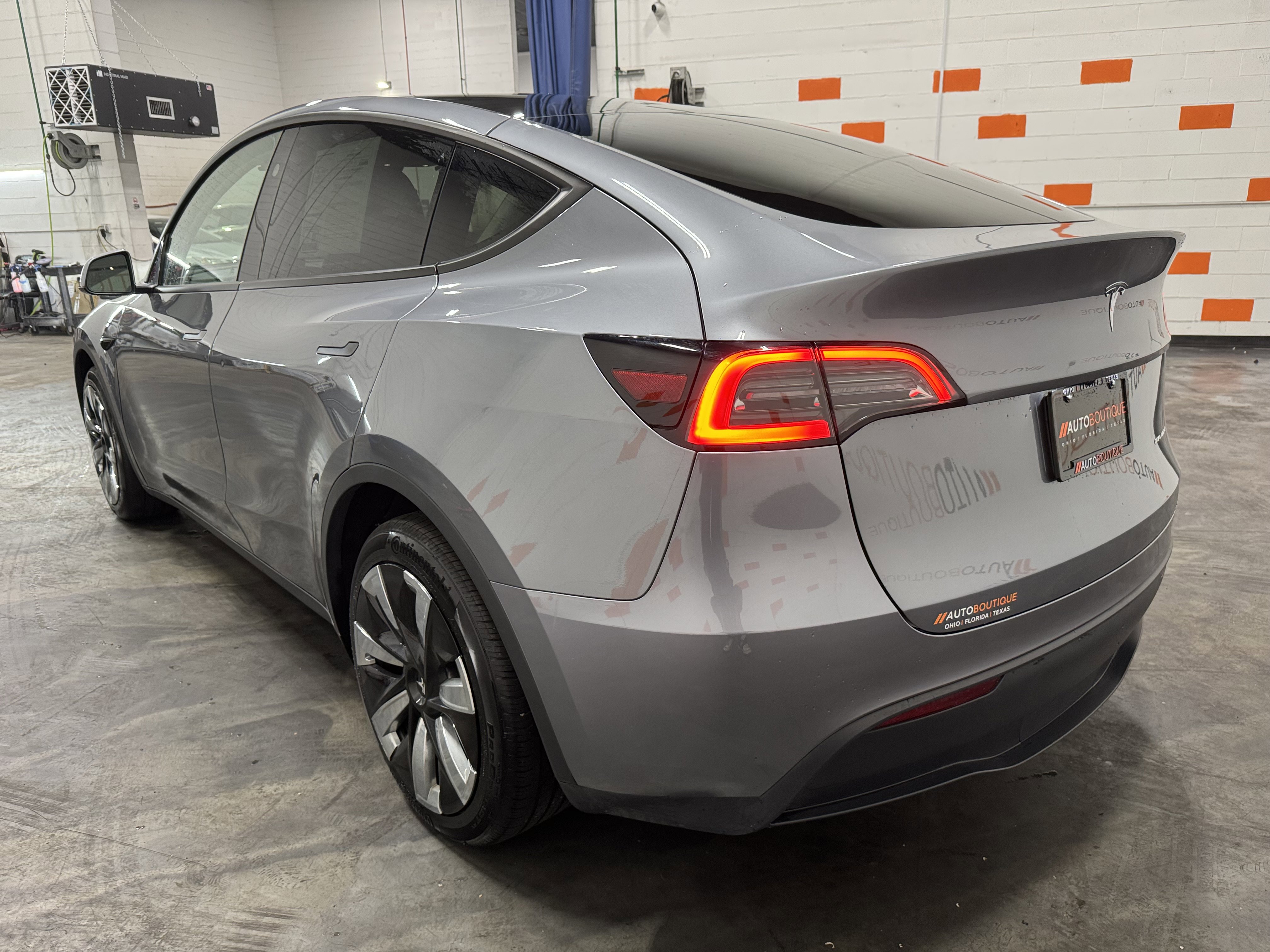 2024 Tesla Model Y Long Range