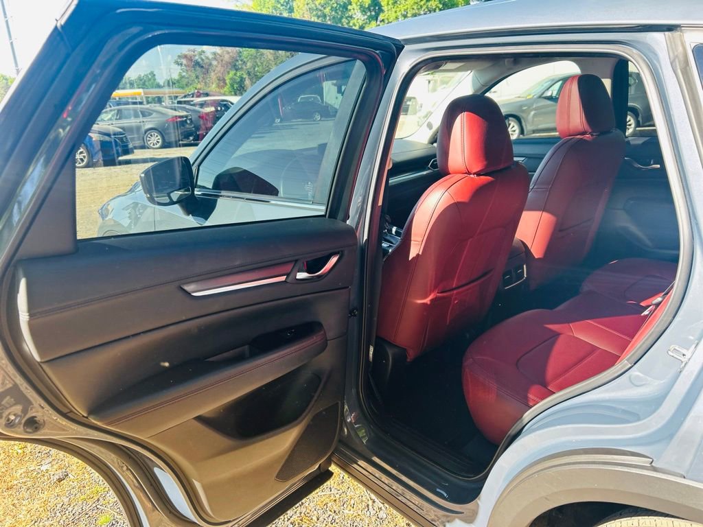 2023 MAZDA Cx-5 Carbon Edition