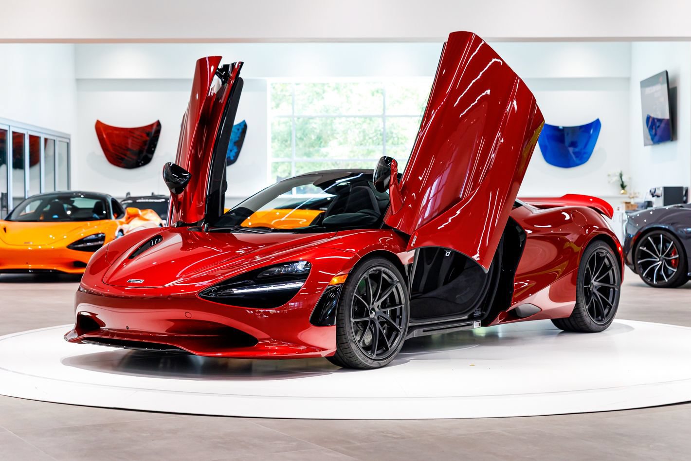Used 2027 McLaren 750S Spider photo 44