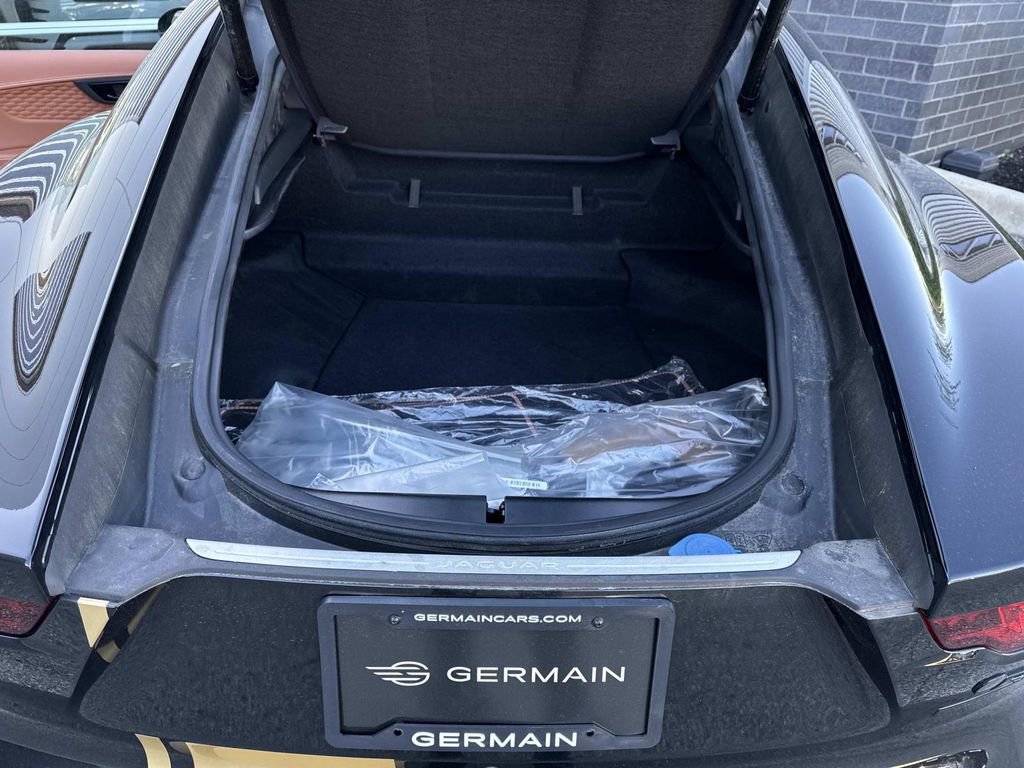 2024 Jaguar F-Type R