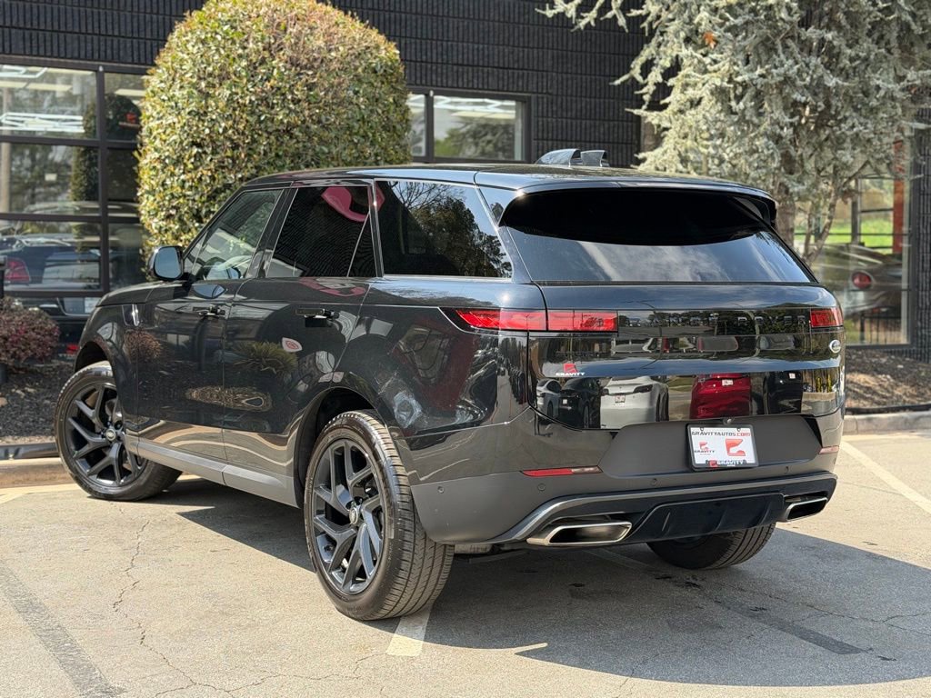2023 Land Rover Range Rover Sport SE