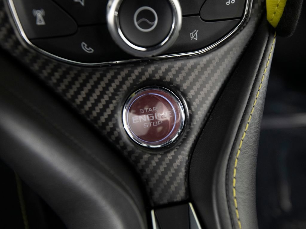 Used 2018 McLaren 720S Performance photo 25