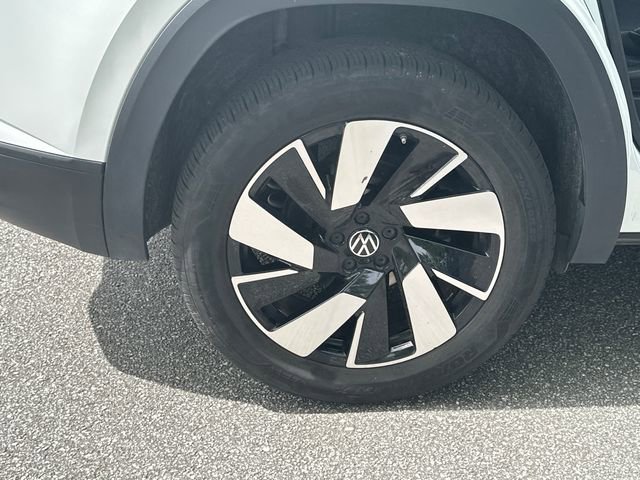 2024 Volkswagen Atlas Cross Sport SE