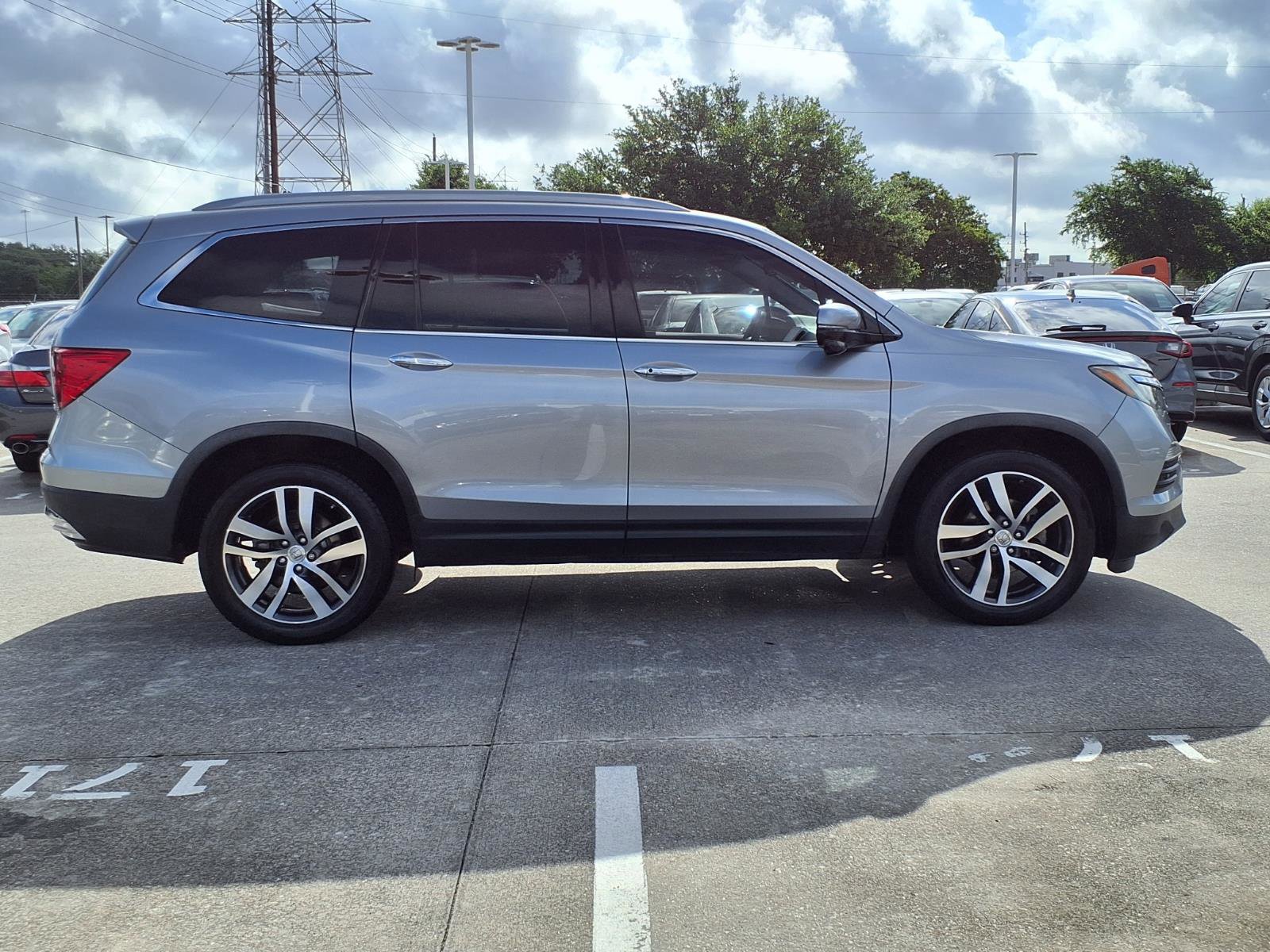 2018 Honda Pilot Touring