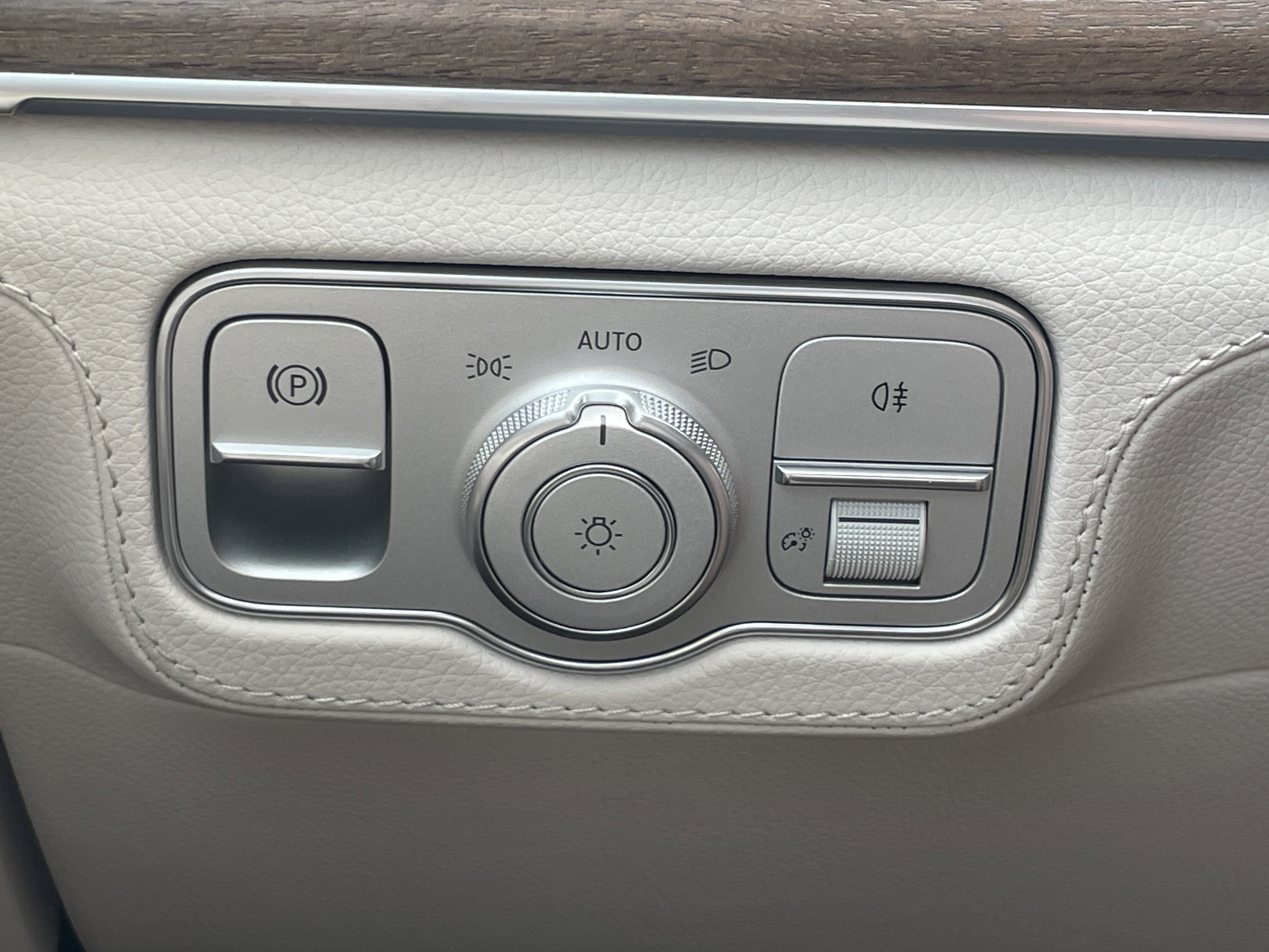 2026 Mercedes-Benz GLS 580 4MATIC