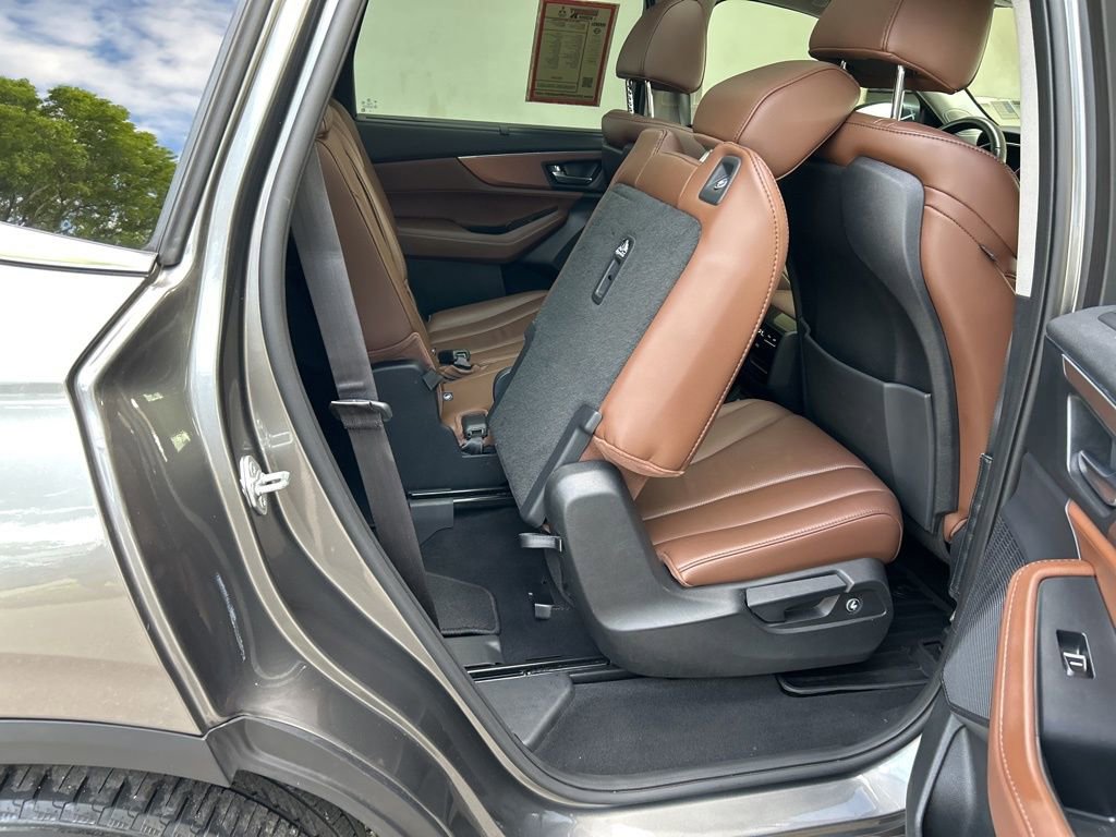 2022 Acura MDX FWD w/ Technology Package