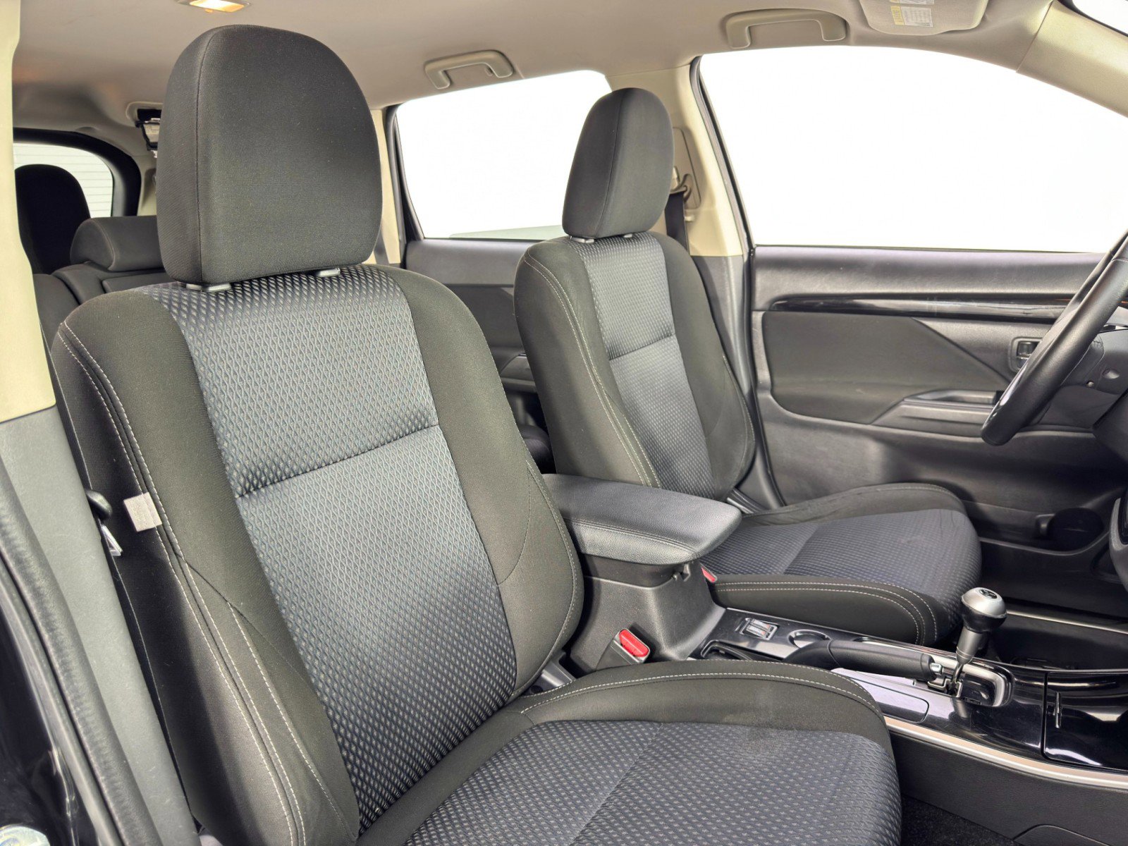 2017 Mitsubishi Outlander SE