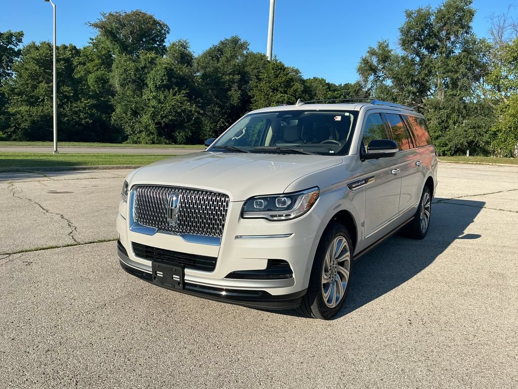 Used Lincoln Navigator L Reserve for Sale in Leavenworth, KS