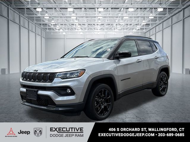 Used 2023 Jeep Compass Latitude w/ Sun and Sound Group