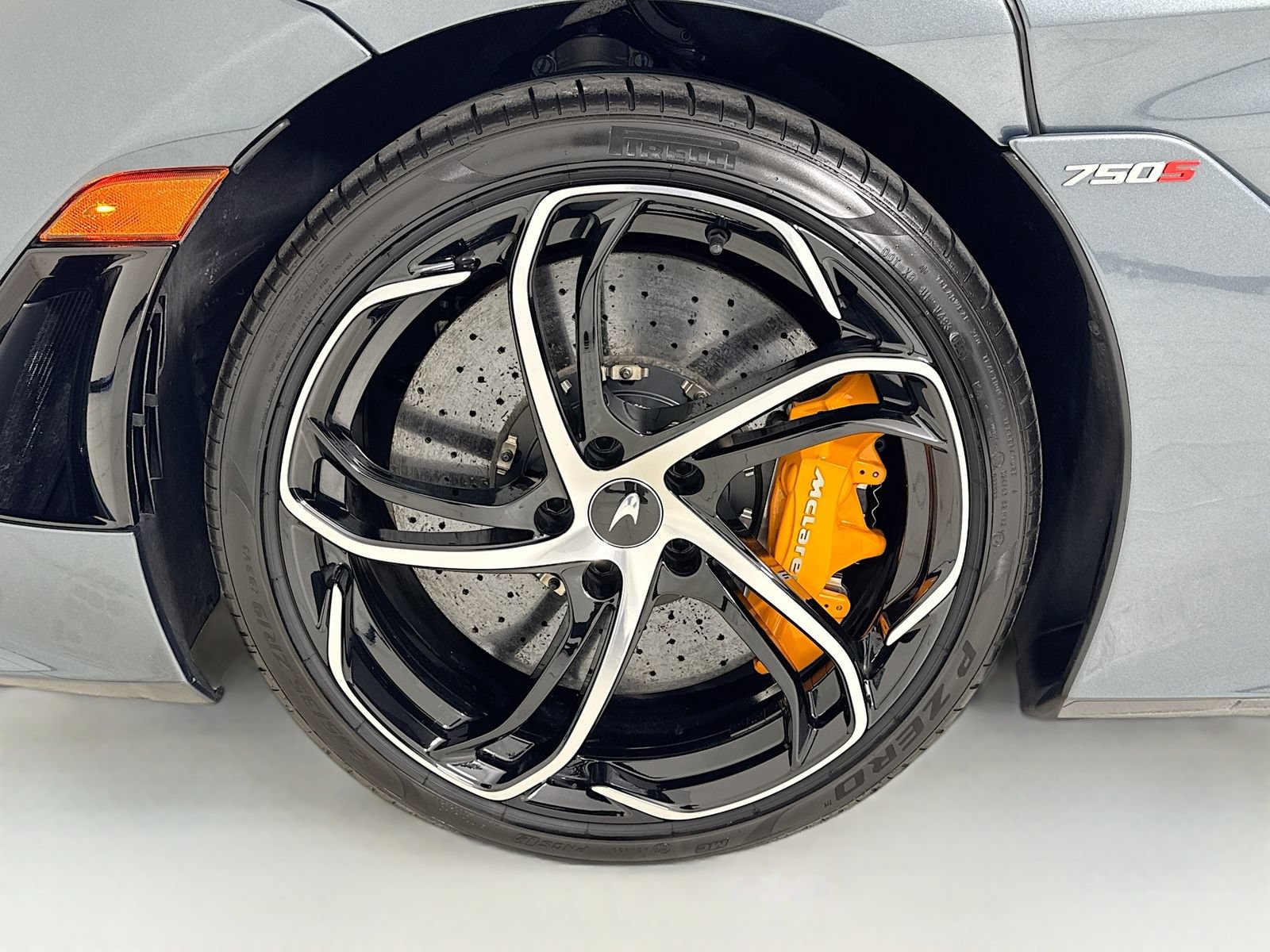 Used 2024 McLaren 750S photo 9