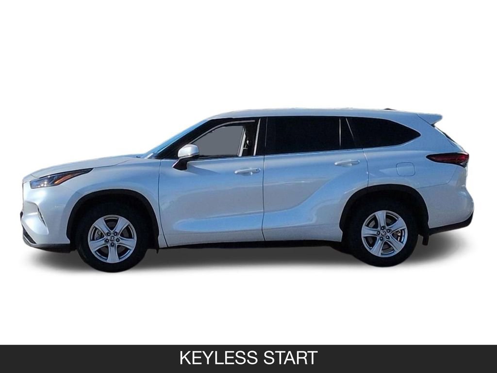 2023 Toyota Highlander LE