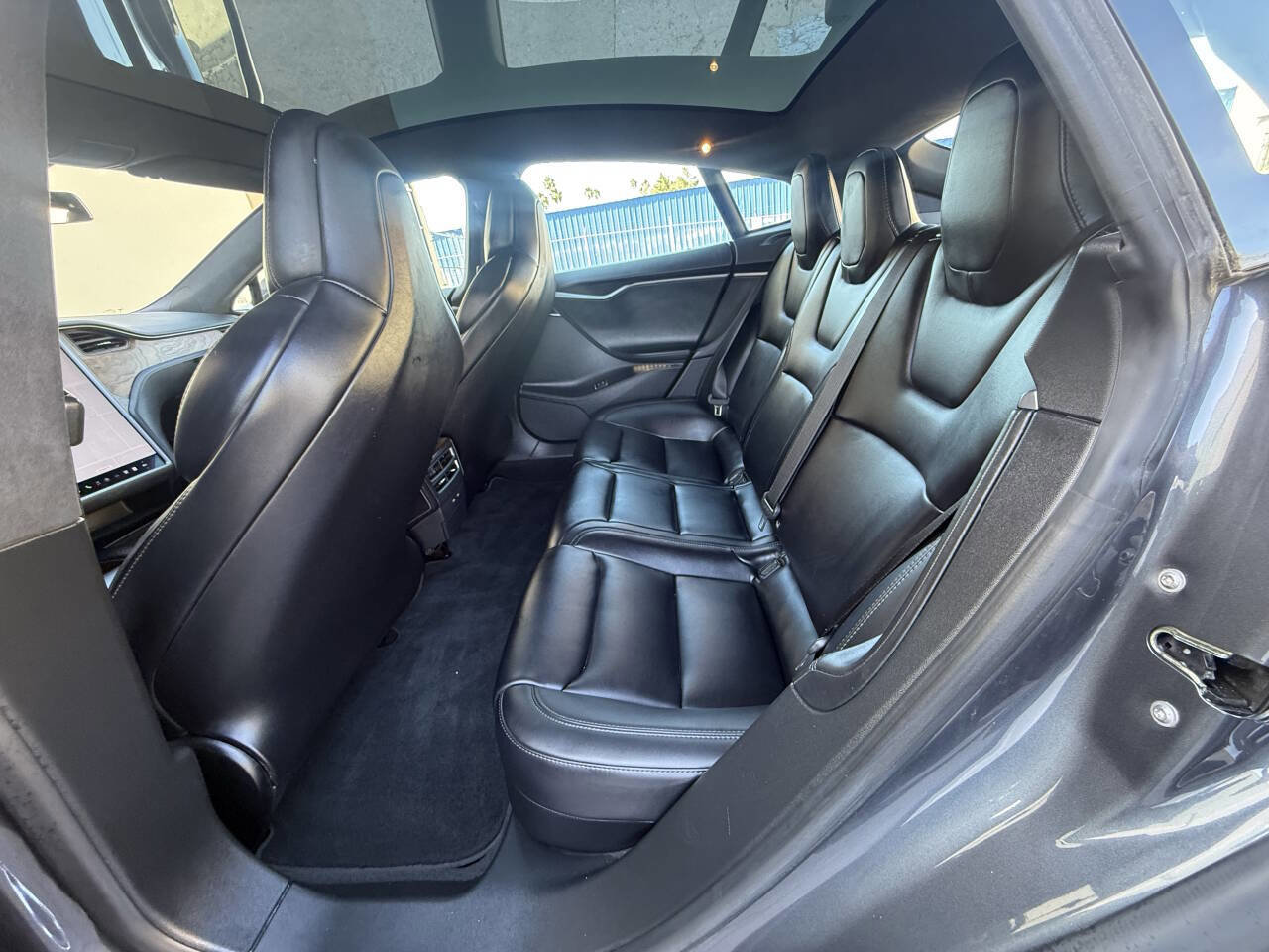 2018 Tesla Model S 75D