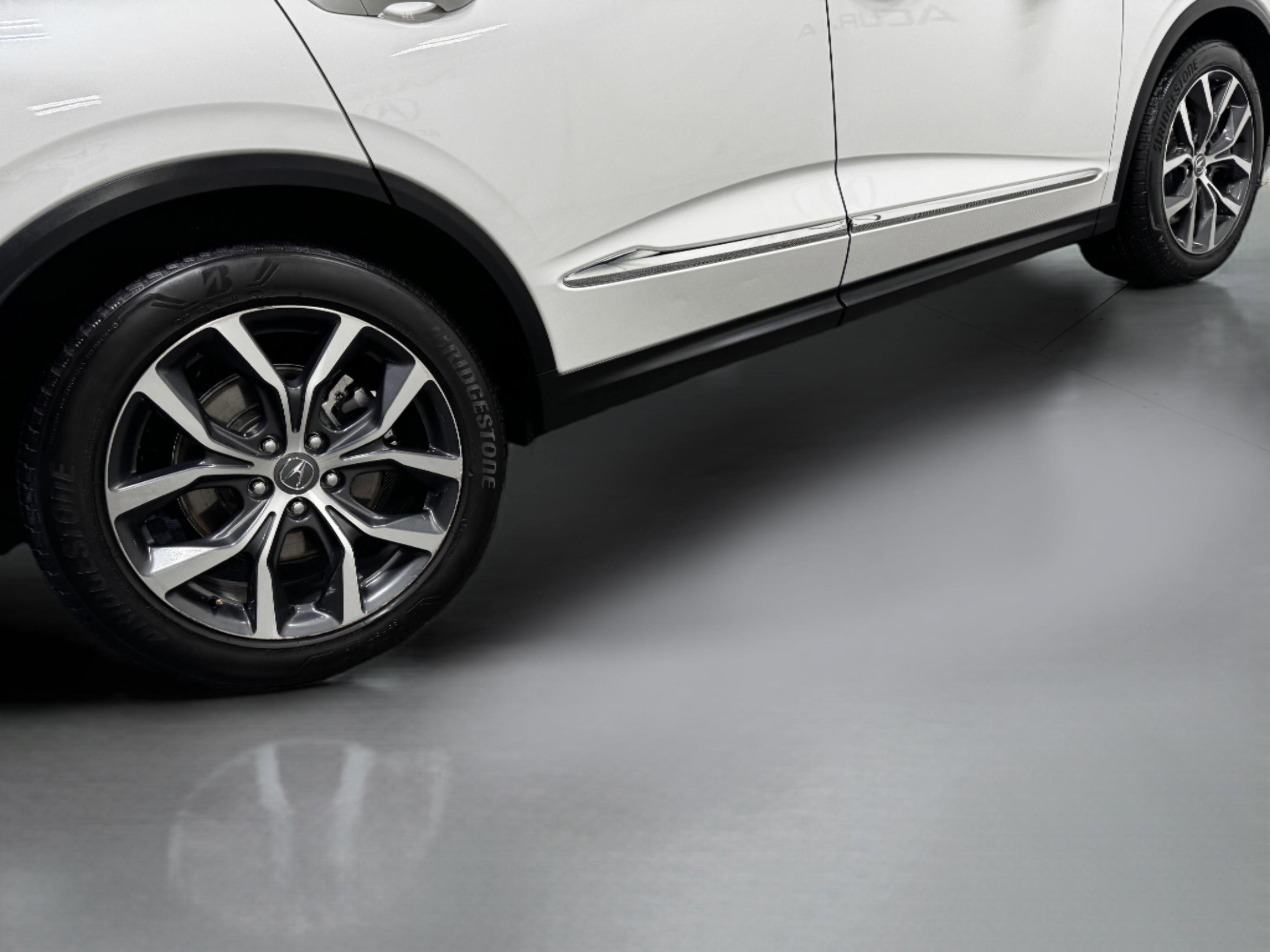 2023 Acura MDX FWD w/ Technology Package