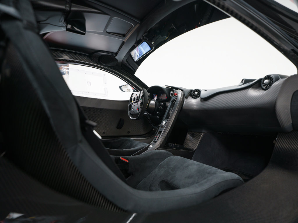 Used 2015 McLaren P1 photo 51