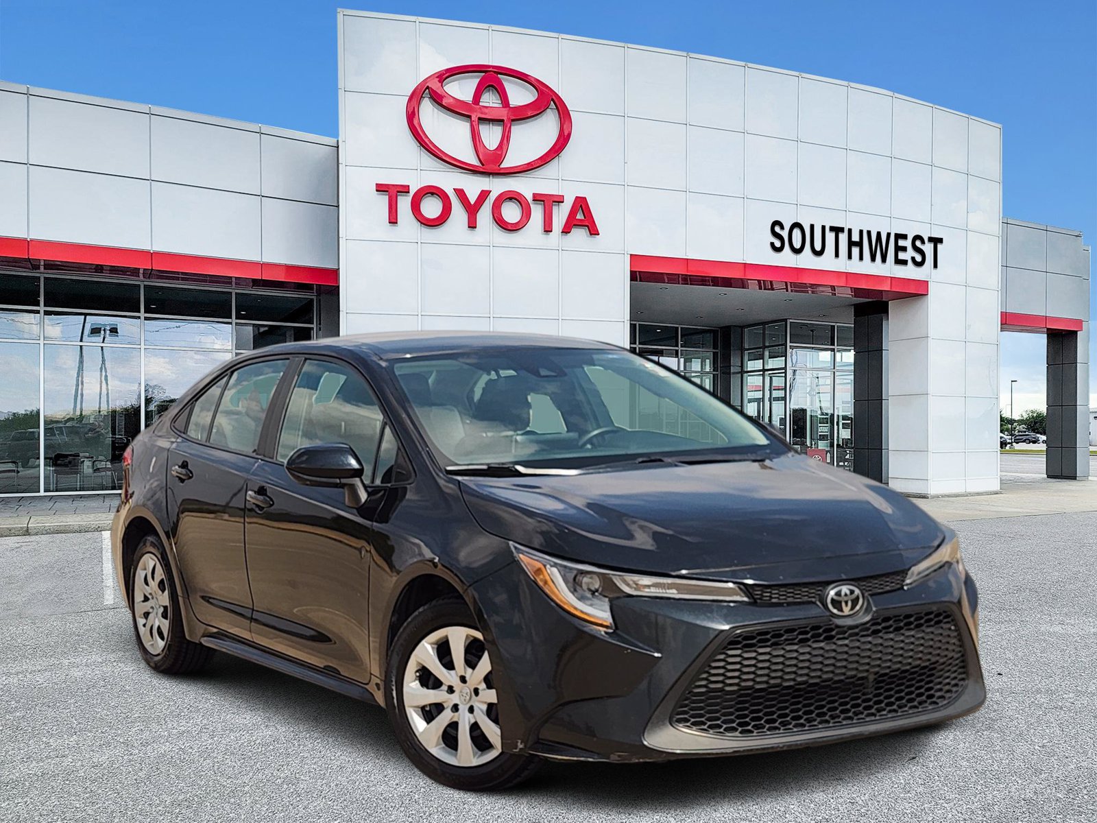 Used 2021 Toyota Corolla LE