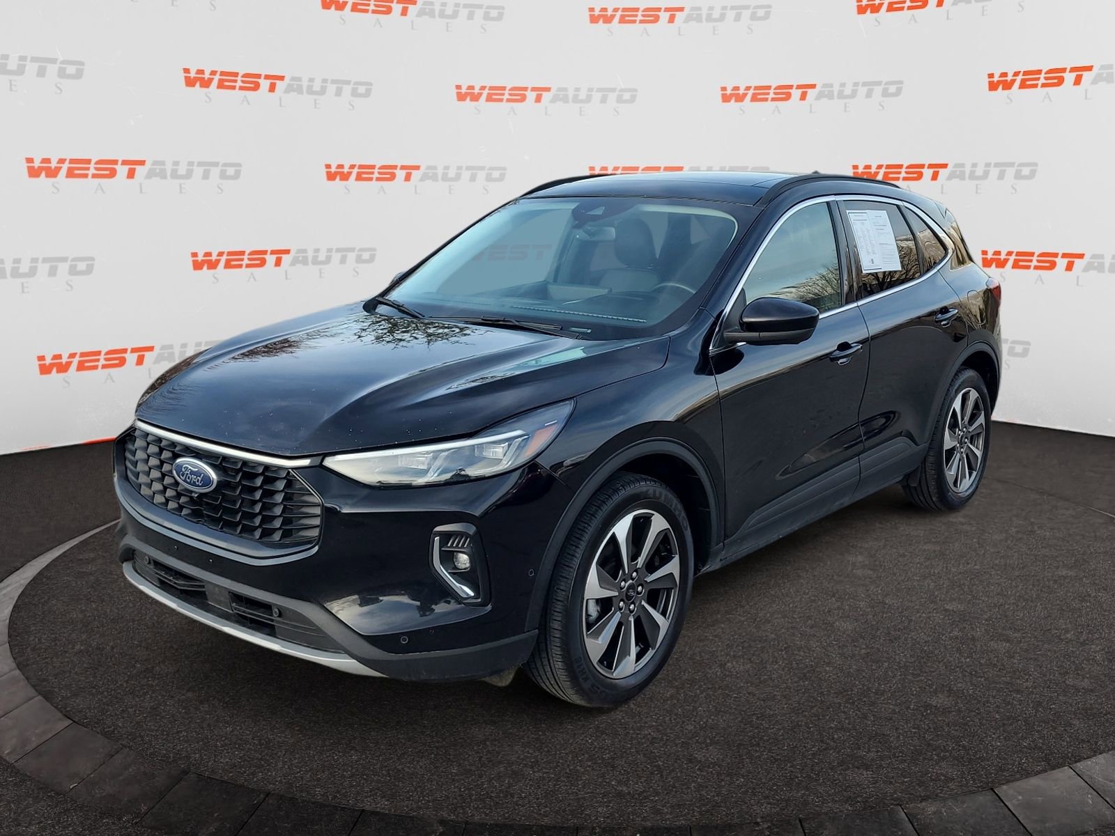 2023 Ford Escape Platinum