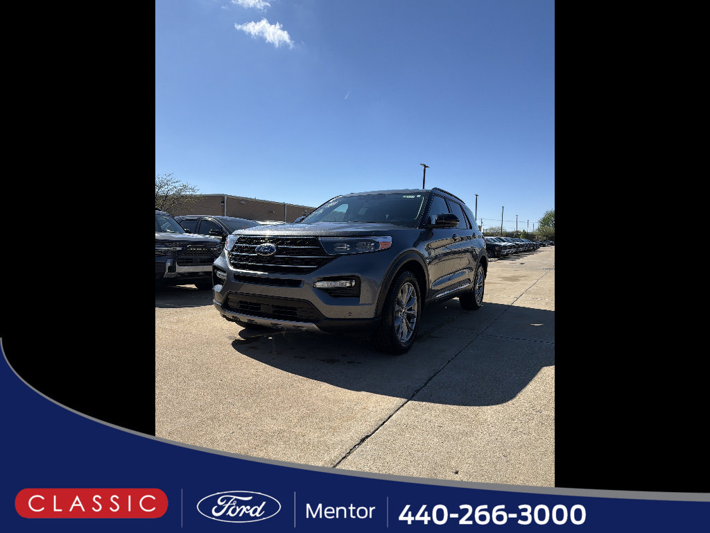 Used 2024 Ford Explorer XLT w/ Equipment Group 202A