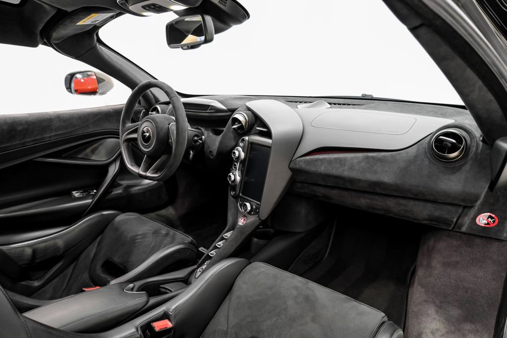 Used 2020 McLaren 720S Performance photo 10