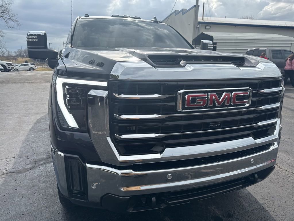 2025 GMC Sierra 2500 SLT