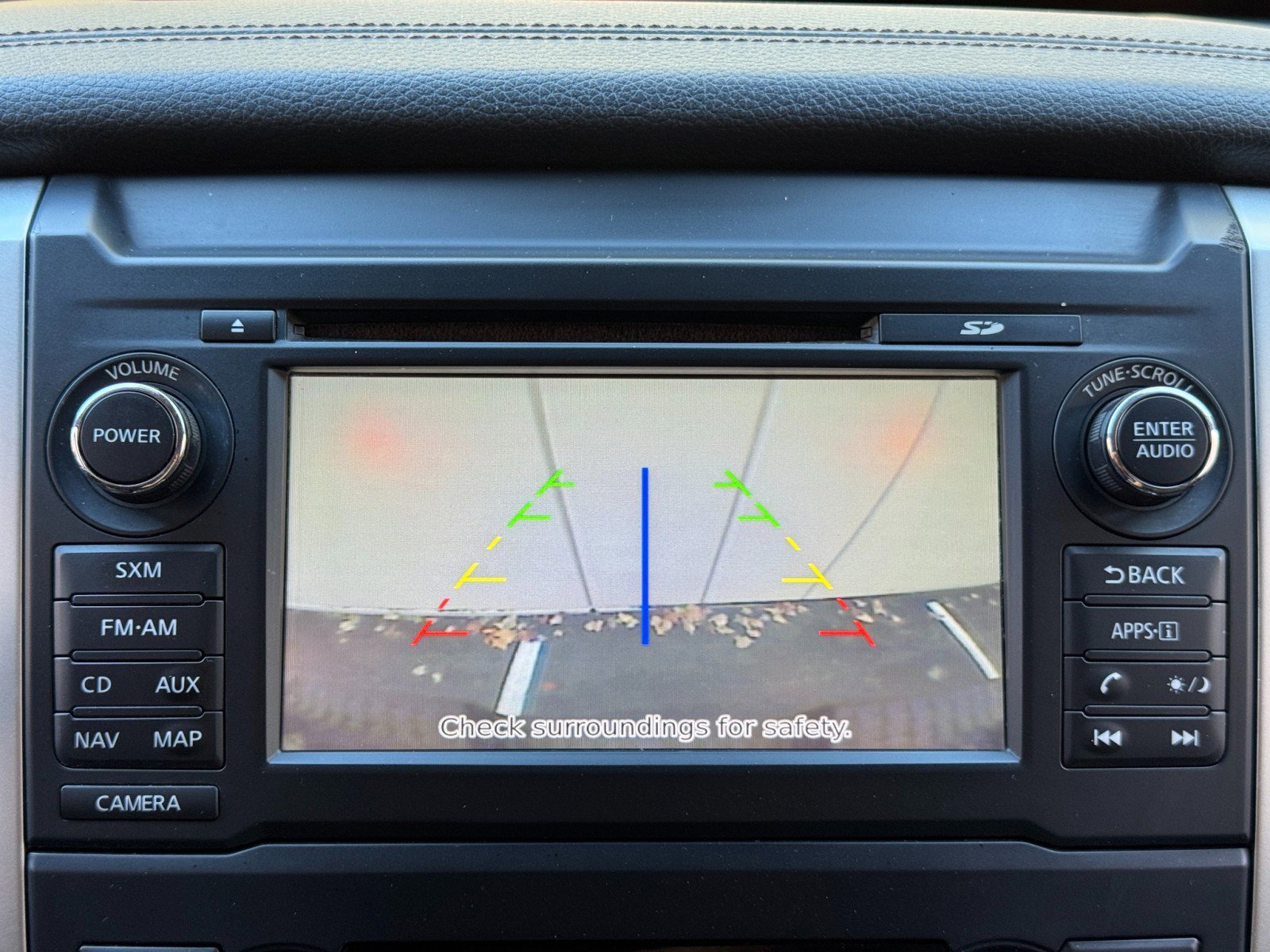 2016 Nissan Titan SL