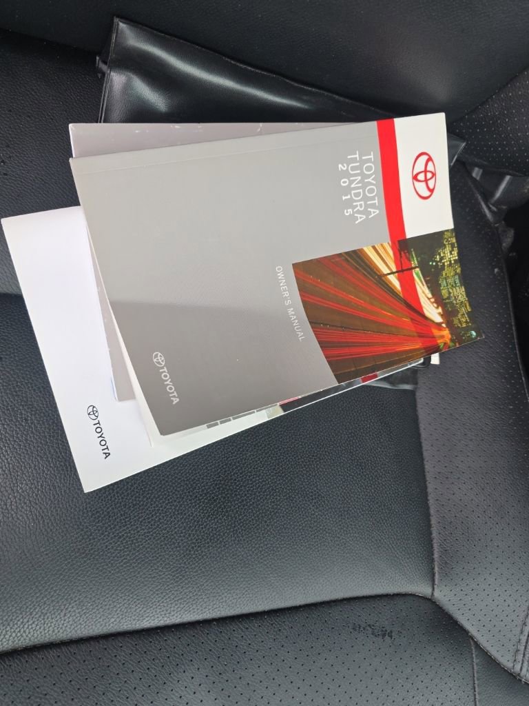 2015 Toyota Tundra SR5