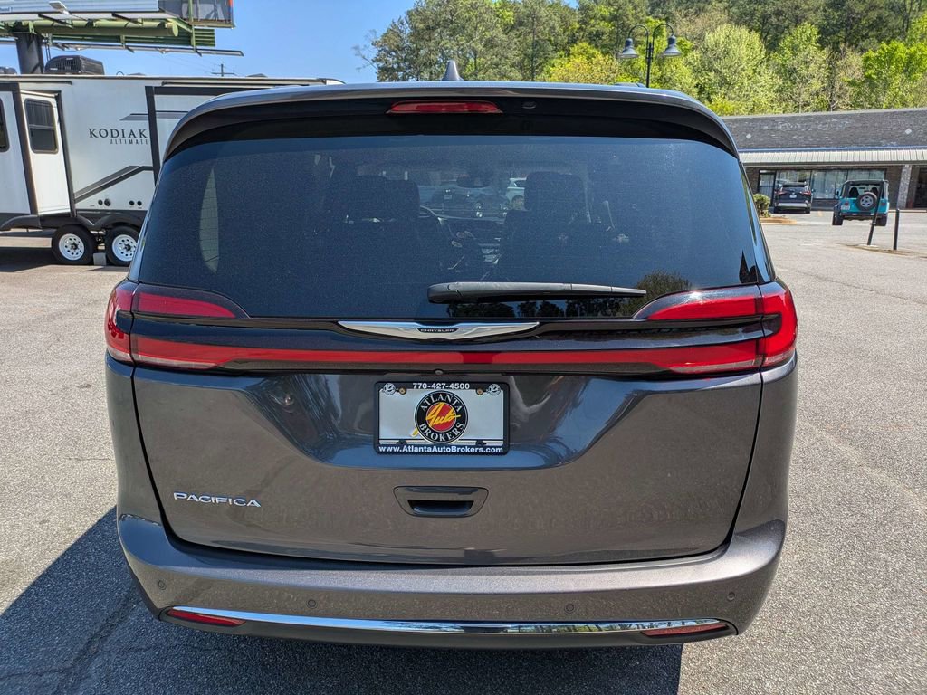 2022 Chrysler Pacifica Touring-L