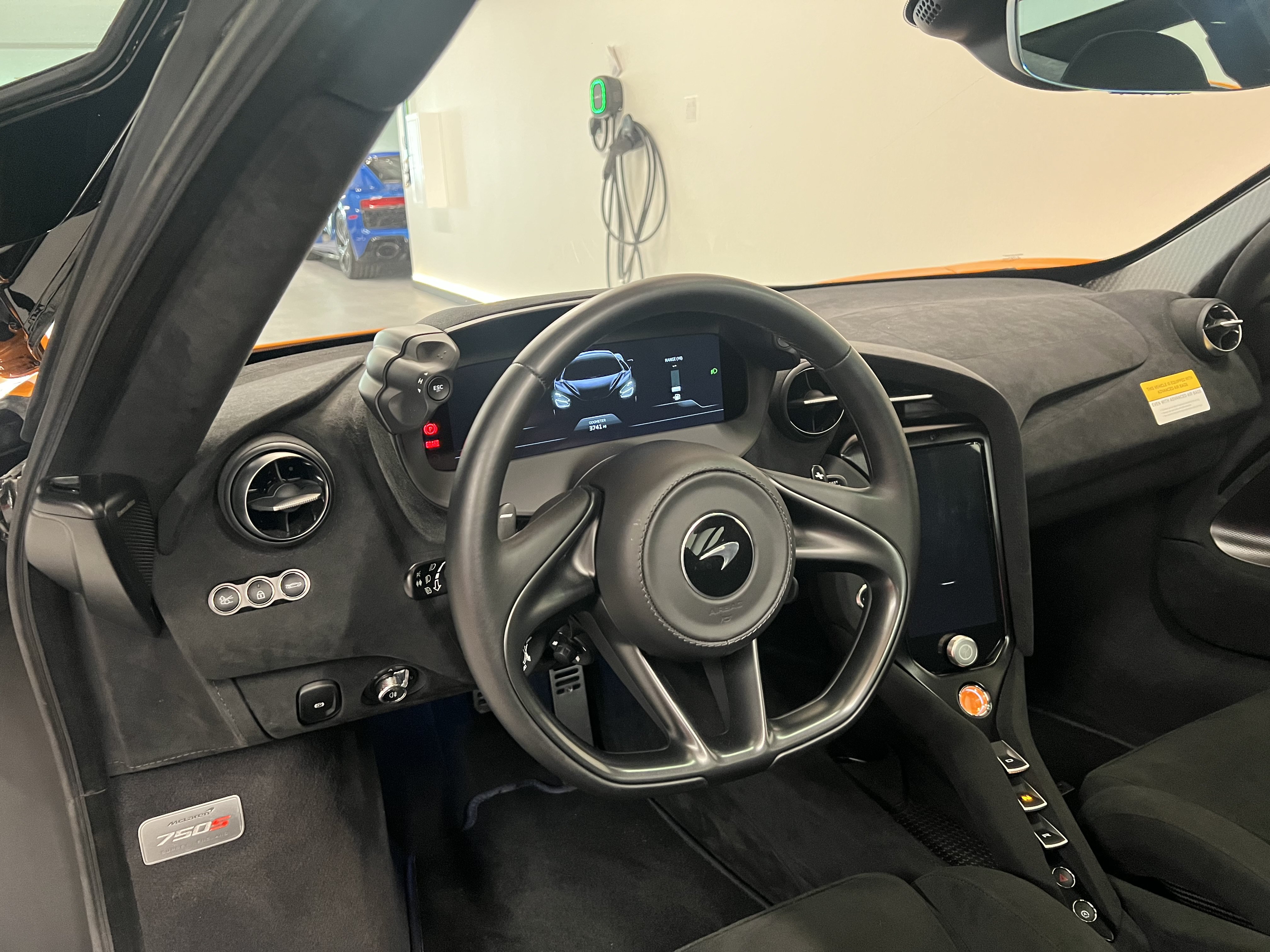 Used 2025 McLaren 750S 4