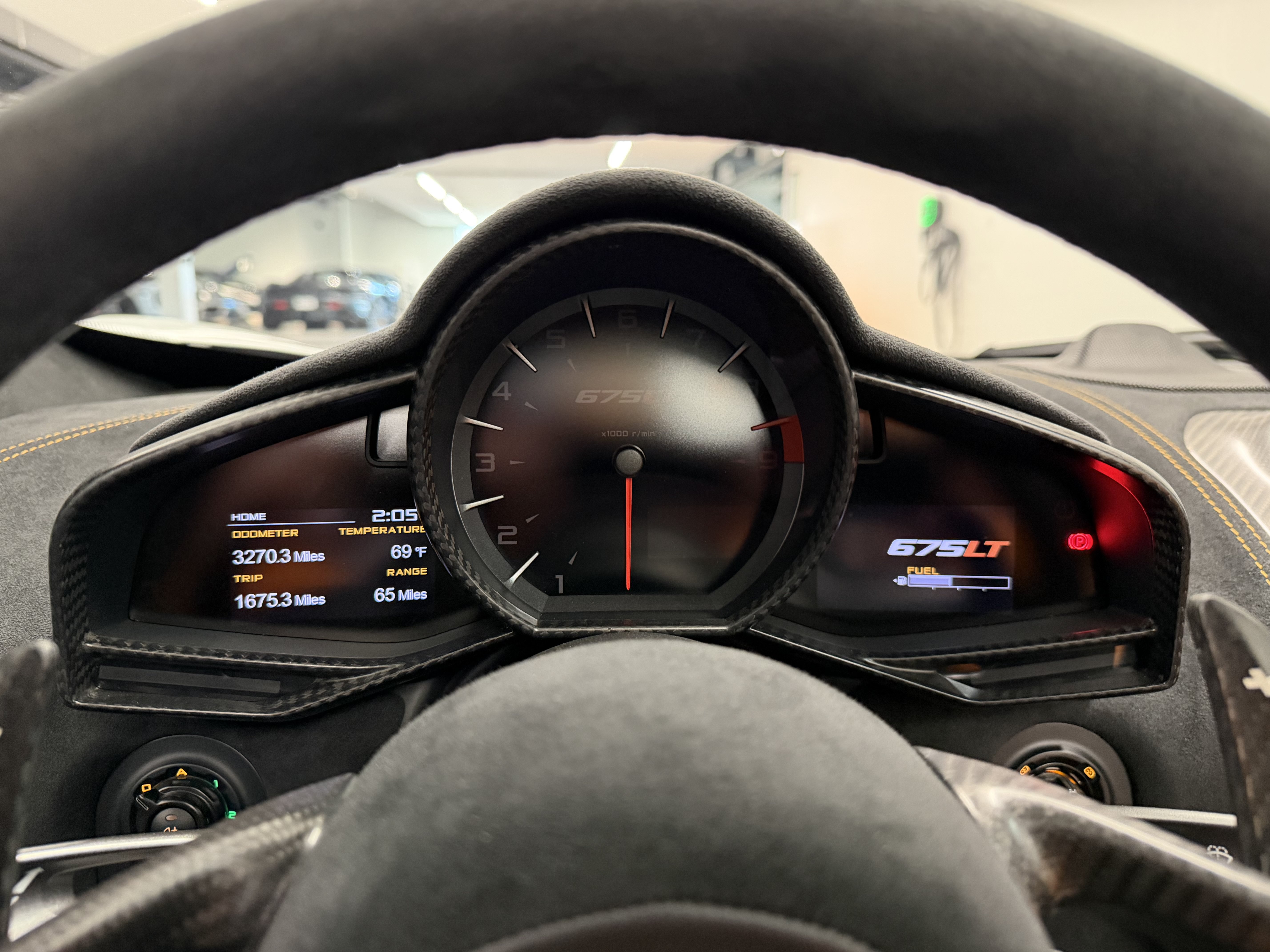 Used 2016 McLaren 675LT Spider photo 22