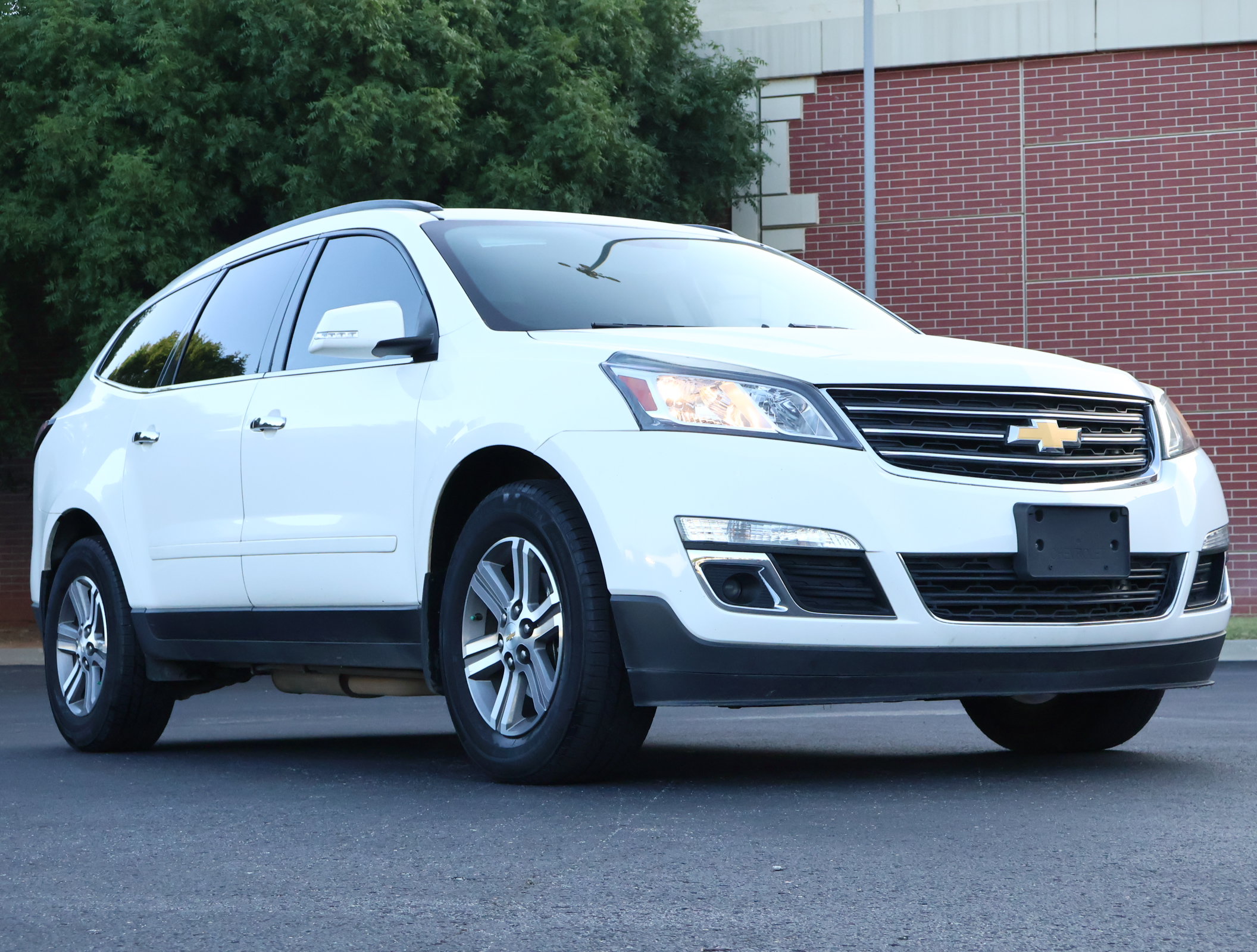 Used 2015 Chevrolet Traverse LT