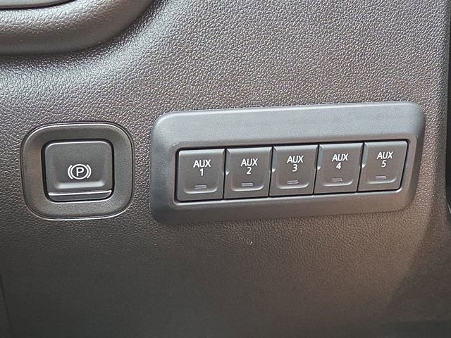 2025 GMC Sierra 3500 Pro