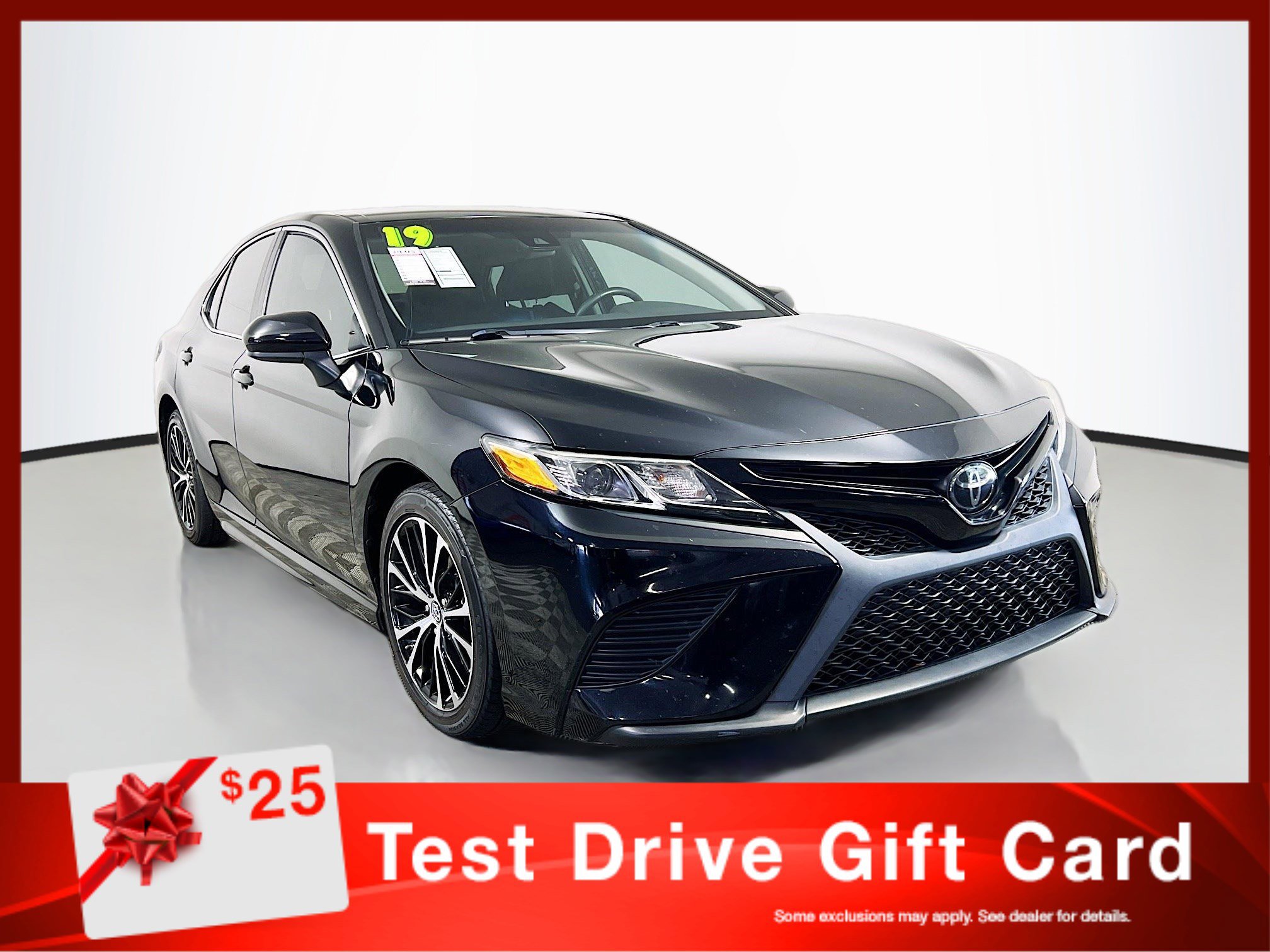 Used 2019 Toyota Camry SE