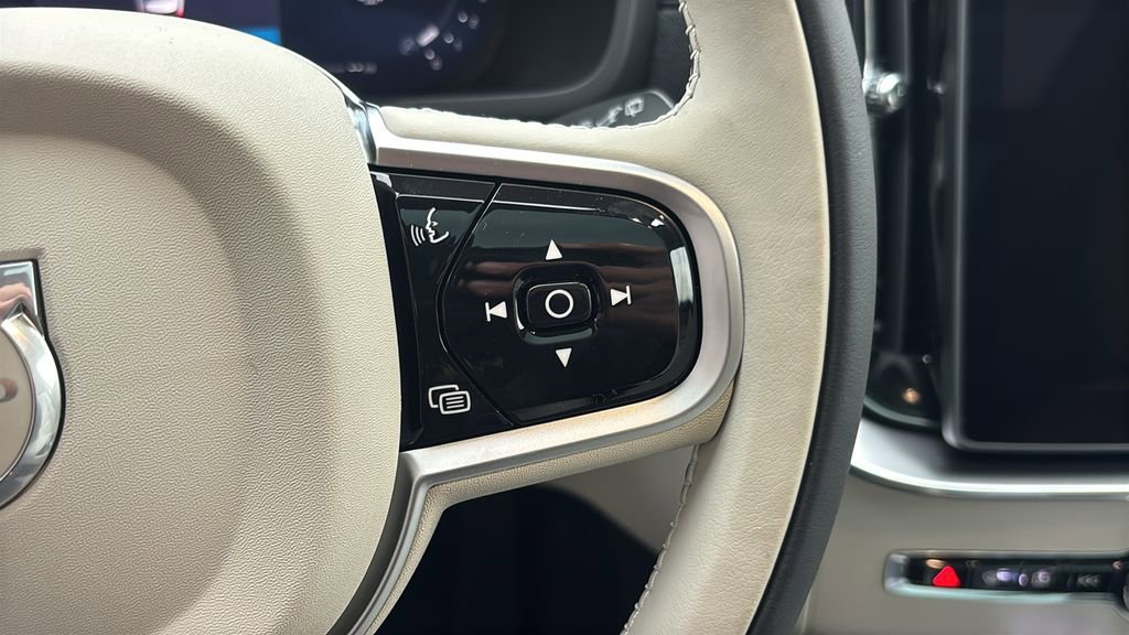 2026 Volvo Xc90 B6 Ultra