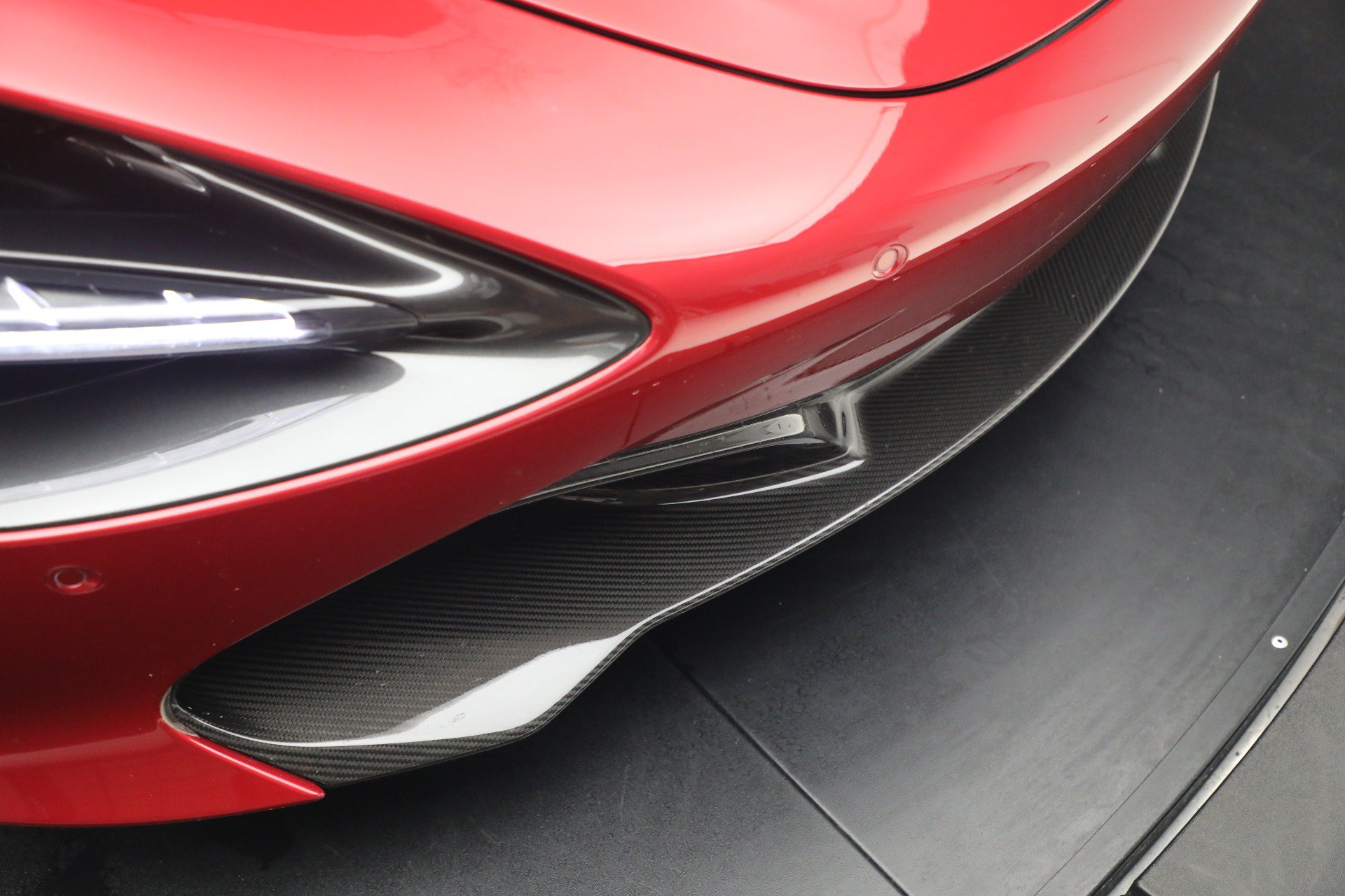 Used 2019 McLaren 720S Performance photo 39